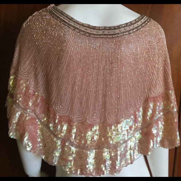 GORGEOUS Jill Stuart 💯% silk iridescent bead cape - Picture 4 of 6